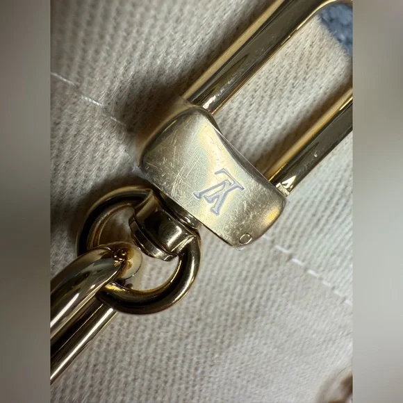 Louis Vuitton Murakami chain strap bag charm - Picture 6 of 6